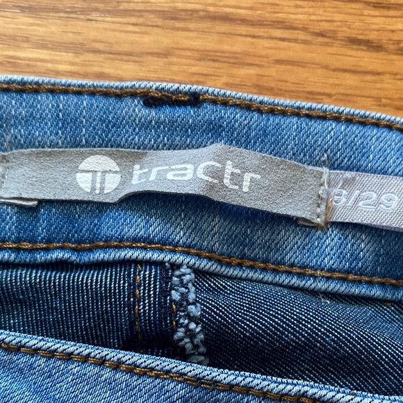 Tractr Light Blue Ankle Jeans with Side Eyelets - Picture 2 of 5